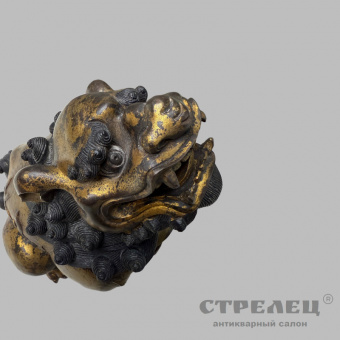 фото — бронзовая курильница «буддийский лев». китай, эпоха цин, 19 в.